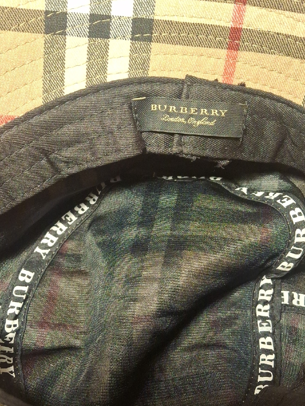 Burberry Beige Check Bucket Hat - Picture 5 of 6